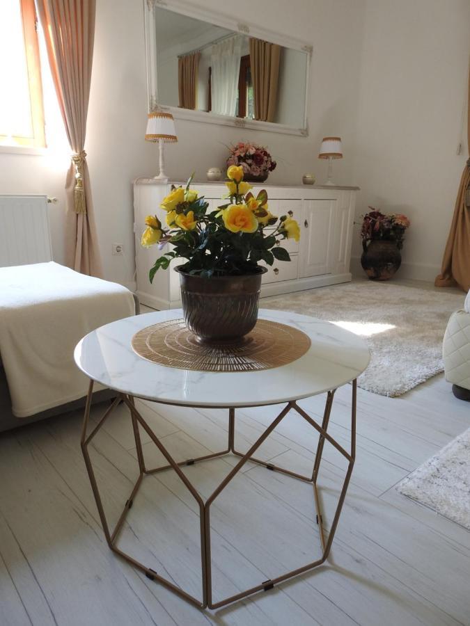 Patak Apartman Эгер Экстерьер фото